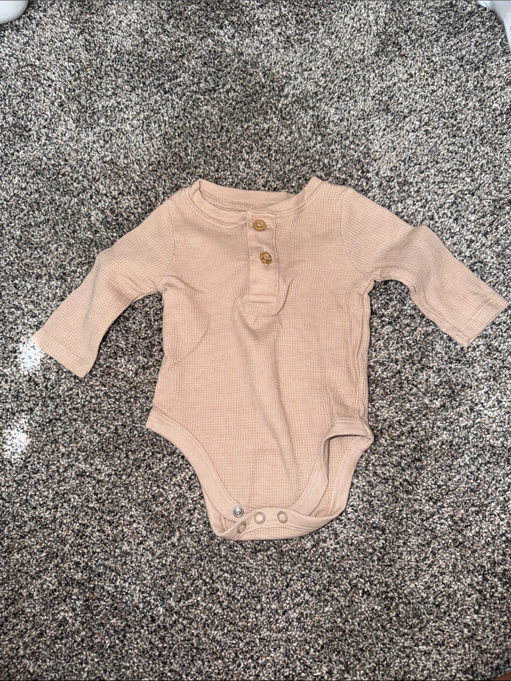 Garanimals Beige Waffle-Knit Long-Sleeve One-Piece Bodysuit